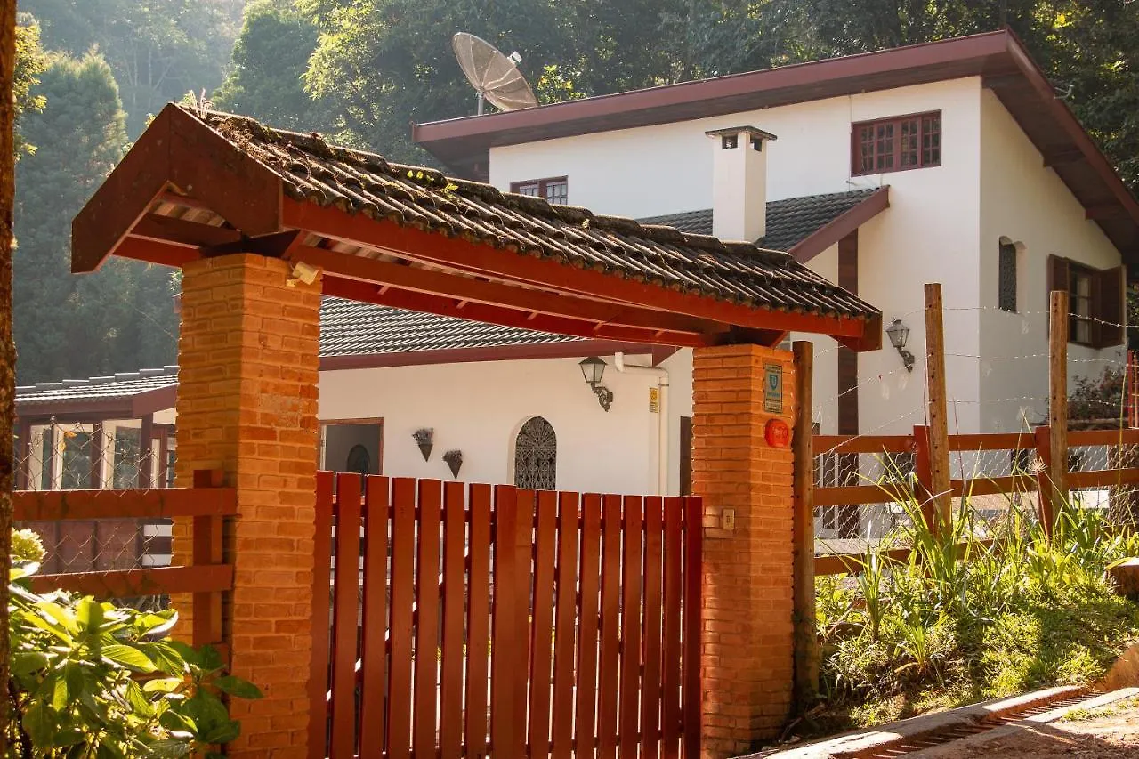 Guest house Aconchego Da Serra Hotel Campos do Jordao